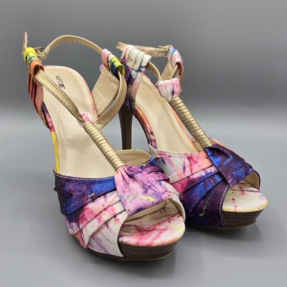 Apt9, Size 9, Strappy Platform Sandals - Picture 5 of 6